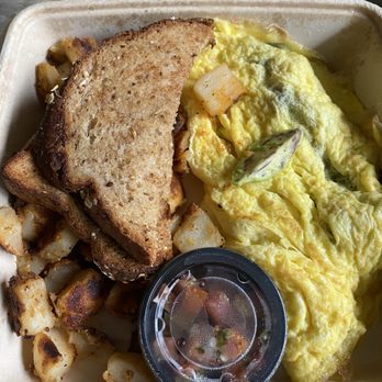 First Watch - Bacon Bacado® Omelet - Cafes Near Me - Omaha, Nebraska
