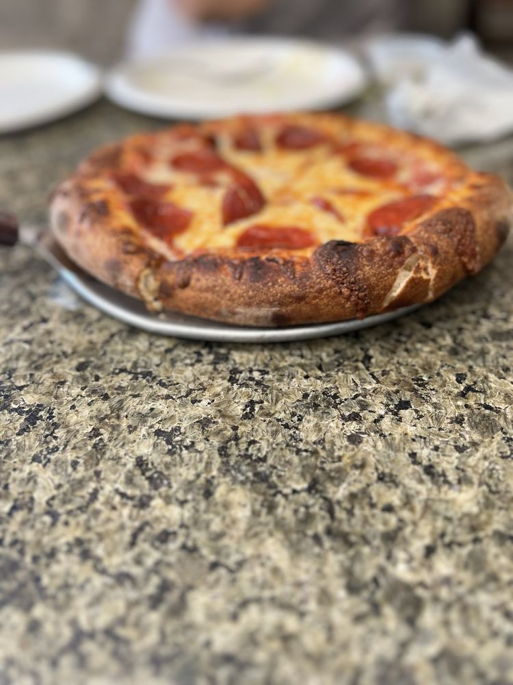 Food from 2 Brother's Pizza