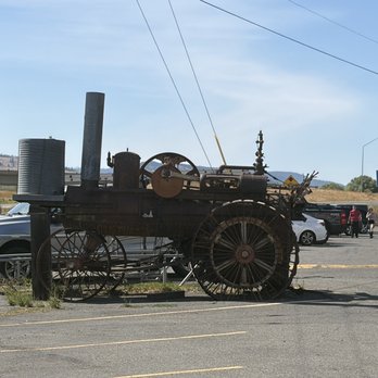 Thorp Fruit & Antique Mall - Antiques Near Me - Thorp, Washington Thorp Fruit & Antique Mall - Antiques Near Me - Thorp, Washington