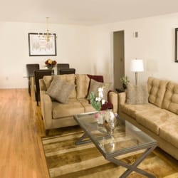 Waterside Gardens - Living Room