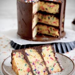 My Itty Bitty Bakery - Funfetti vanilla cake with dark chocolate buttercream