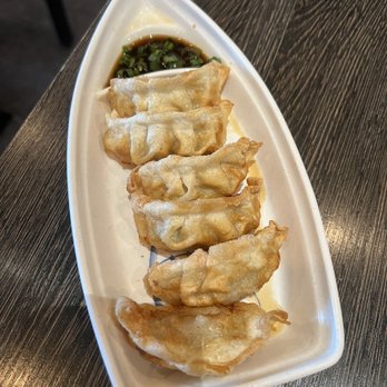 Sushiholic Arcadia - Gyoza - Sushi Bars Near Me - Phoenix, Arizona