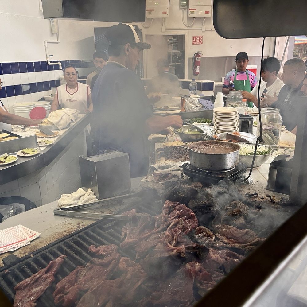 Tacos El Franc - The Grill - Tacos Near Me - Tijuana, BCN Tacos El Franc - The Grill - Tacos Near Me - Tijuana, BCN