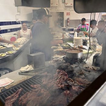 Tacos El Franc - The Grill - Tacos Near Me - Tijuana, BCN Tacos El Franc - The Grill - Tacos Near Me - Tijuana, BCN