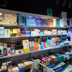 紅蕃茄電腦店