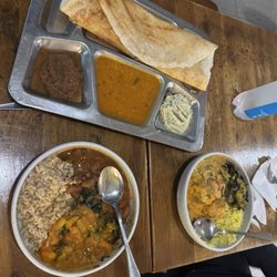 Vege Rama - All the curries were great. Both rices were awesome. We also had the Masala Dosa and it was very tasty. Good deal after 4pm for 2 bowls.