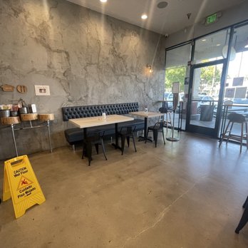 L’uxweet Bakery Cafe - Bubble Tea Near Me - Chino Hills, California L’uxweet Bakery Cafe - Bubble Tea Near Me - Chino Hills, California