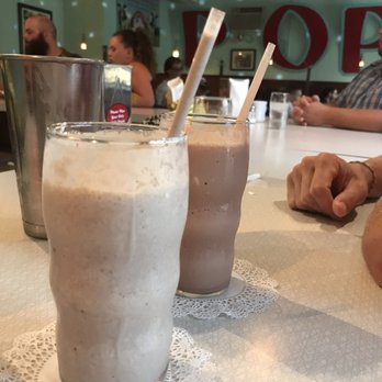 Pop's Ice Cream & Soda Bar - Peanut butter Oreo milkshake, chocolate milkshake. YUM! - Ice Cream & Frozen Yogurt Near Me - Roanoke, Virginia