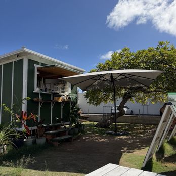 Holoholo Drive-Thru Espresso - Coffee & Tea Near Me - Kailua, Hawaii Holoholo Drive-Thru Espresso - Coffee & Tea Near Me - Kailua, Hawaii