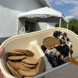 Frankie G's Ice Cream - Ice cream nachos