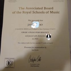 ABRSM passed with distinction !
