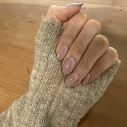 Vin Nail Bar - Simple SNS nails by Leon