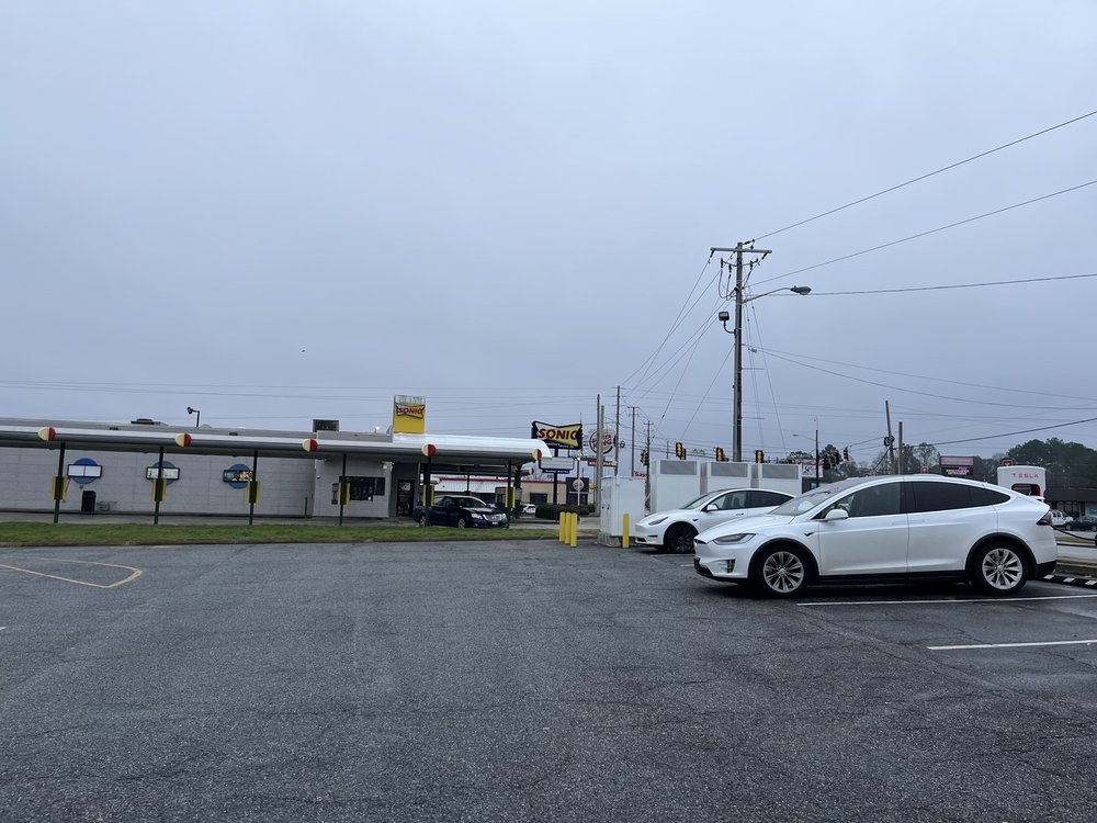 TESLA SUPERCHARGER Updated August 2024 1013 East 16th Street
