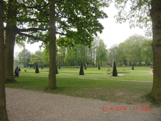 De Haar Castle by null