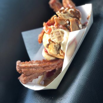 Churro Co - Wake-n-bake with strawberry drizzle & ice cream. - Desserts Near Me - Austin, Texas Churro Co - Wake-n-bake with strawberry drizzle & ice cream. - Desserts Near Me - Austin, Texas