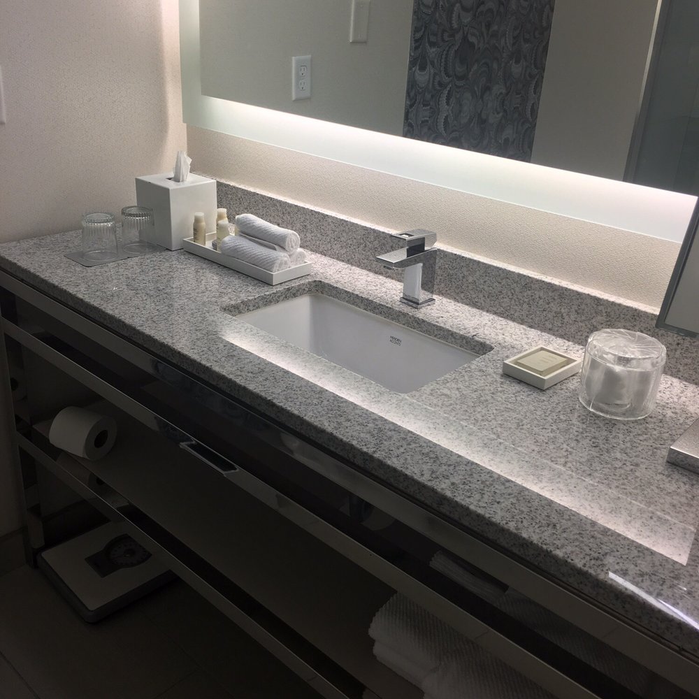 Renaissance Meadowlands Hotel - Hotels Near Me - Rutherford, New Jersey Renaissance Meadowlands Hotel - Hotels Near Me - Rutherford, New Jersey