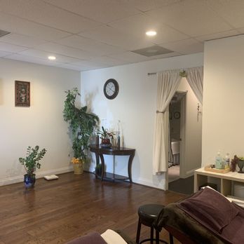 Zen Den Spa - Enjoy a massage at Zen Den Spa in Tomball, TX! - Massage Near Me - Tomball, Texas