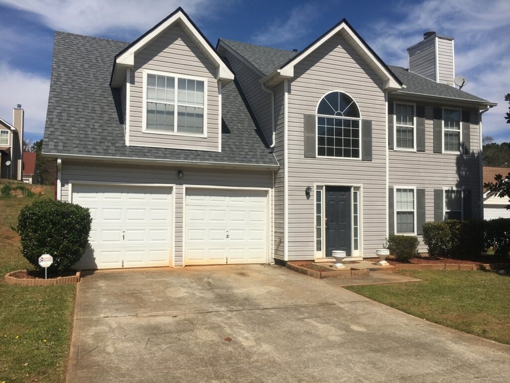 Slide of Ridgepoint Roofing