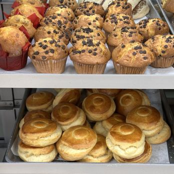 El Pavo Bakery - Bakeries Near Me - Glendale, California
