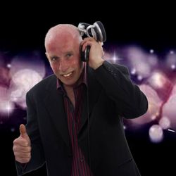 DJ Steve Dee - DJ Steve Dee Hertfordshire