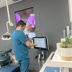 Biscayne Dental & Facial Aesthetics - Our high tech digital scanning technology makes treatment fast and comfortable.