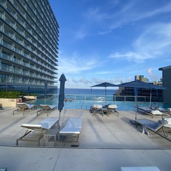 Secrets The Vine Cancun - VIP Members pool - Hotels Near Me - Cancún, ROO
