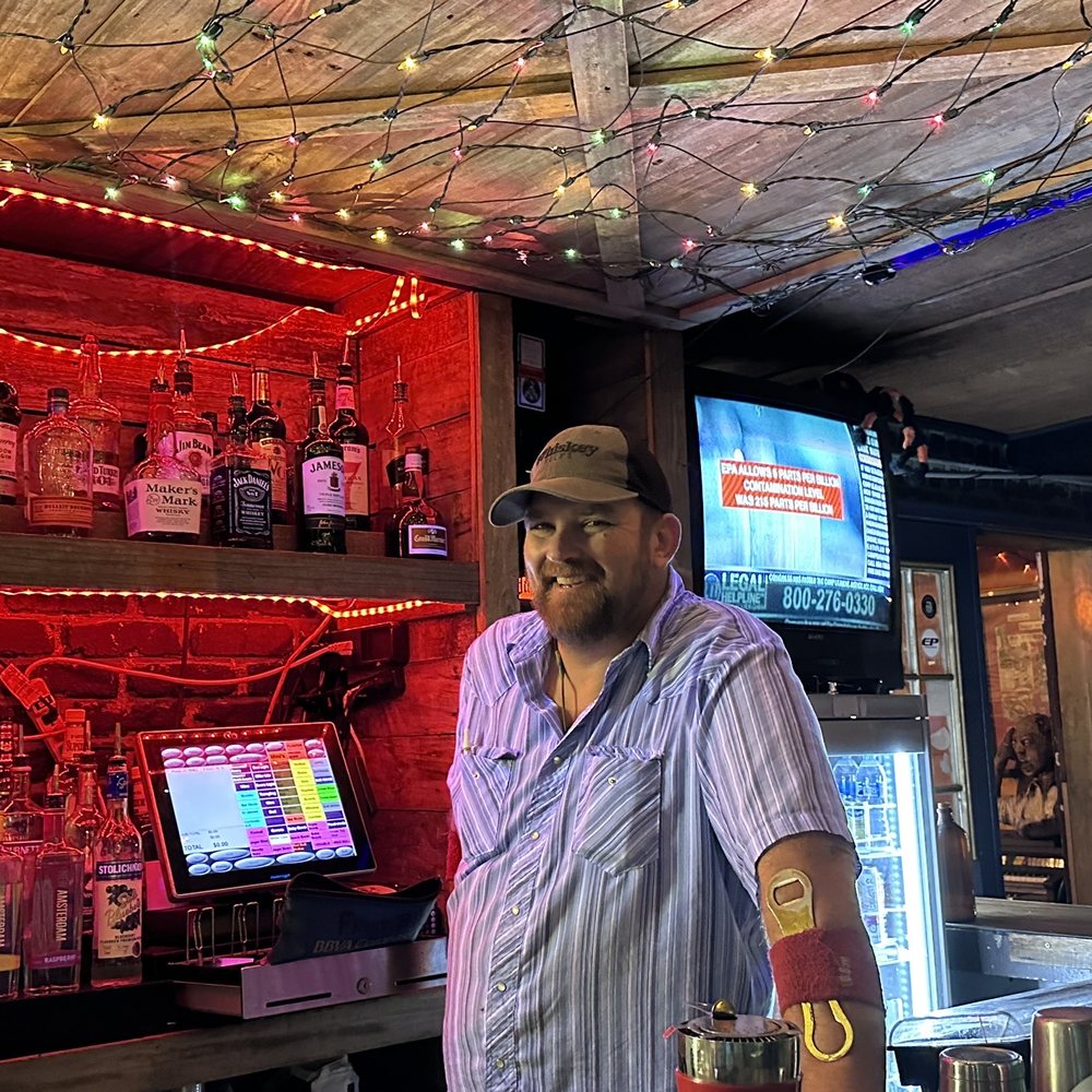 MudBugs Pub - Thatcher...the awesome badrtender! - Pubs Near Me - Gulf Shores, Alabama