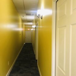Yixin Body Massage - Hallway