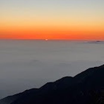 Mt Wilson - Above the clouds - Hiking Near Me Mt Wilson - Above the clouds - Hiking Near Me