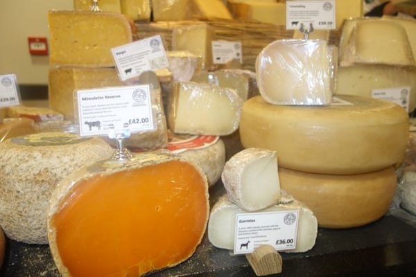 Paxton & Whitfield by null