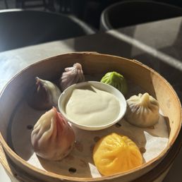 XLB Dessert Xiao Long Bao Sampler(6) XLB Dessert Xiao Long Bao Sampler(6)