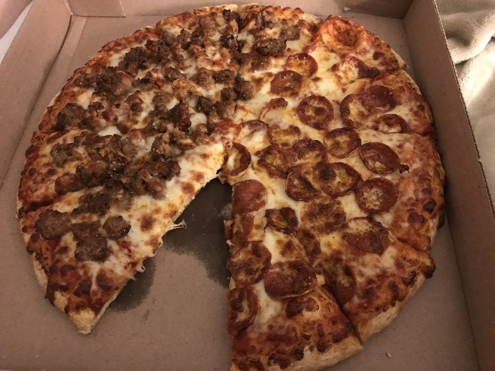 CROWTOWN PIZZA Updated August 2024 17 Photos & 14 Reviews 783 S