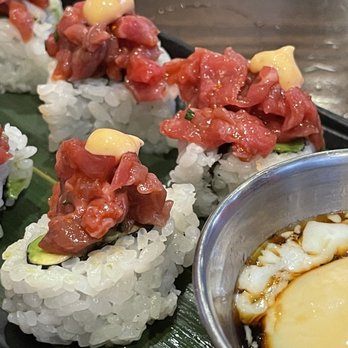 Pubbelly Sushi Brickell - Sushi Bars Near Me - Miami, Florida
