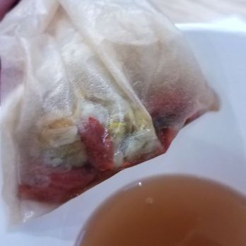 Feng Cha - Chinatown - Tea bag is convenient to separate loose chrysanthemum flowers and goji berries from the rest of drink. But they are edible. - Bubble Tea Near Me - Houston, Texas Feng Cha - Chinatown - Tea bag is convenient to separate loose chrysanthemum flowers and goji berries from the rest of drink. But they are edible. - Bubble Tea Near Me - Houston, Texas