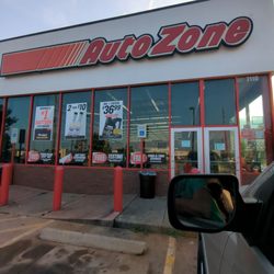 AutoZone - Building