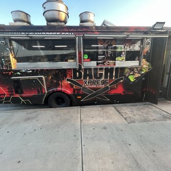 Bachi Xpress - Washington Blvd - Food Trucks Near Me - Whittier , California