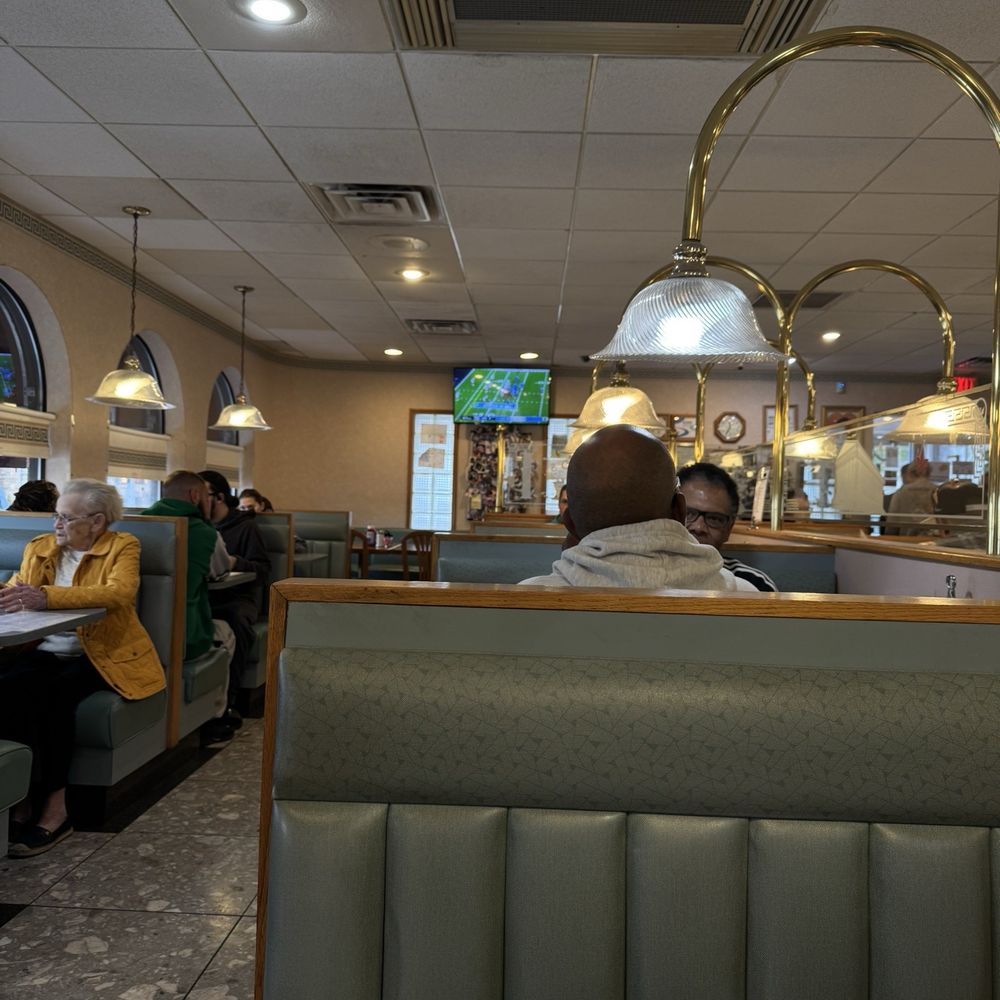 Cosmos Restaurant - Diners Near Me - Wilmington, Delaware Cosmos Restaurant - Diners Near Me - Wilmington, Delaware