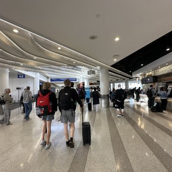 LAX Terminal 6 - Airport Terminals Near Me - Los Angeles, California