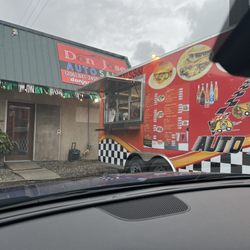Auto Taco - Taco truck is in business within the Don Jose Auto Sales lot