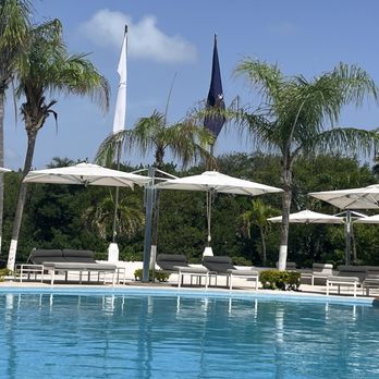 Le Blanc Spa Resort Cancun - Poolside - Hotels Near Me - Cancún, ROO Le Blanc Spa Resort Cancun - Poolside - Hotels Near Me - Cancún, ROO