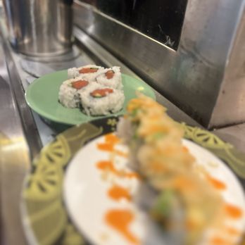 Sushi Sumo - Sushi Bars Near Me - Gardena, California
