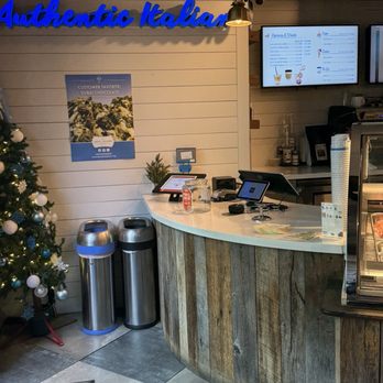 Gelato Paradiso - Desserts Near Me - Austin, Texas