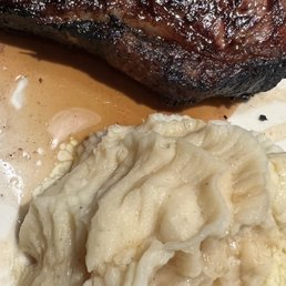 New York Strip Steak & Garlic Mashed Potatoes New York Strip Steak & Garlic Mashed Potatoes