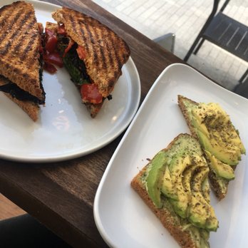 Fruitive - Healthy Food & Smoothies - Avocado herb toast and roasted red pepper panini - Juice Bars & Smoothies Near Me - Washington, DC, District of Columbia