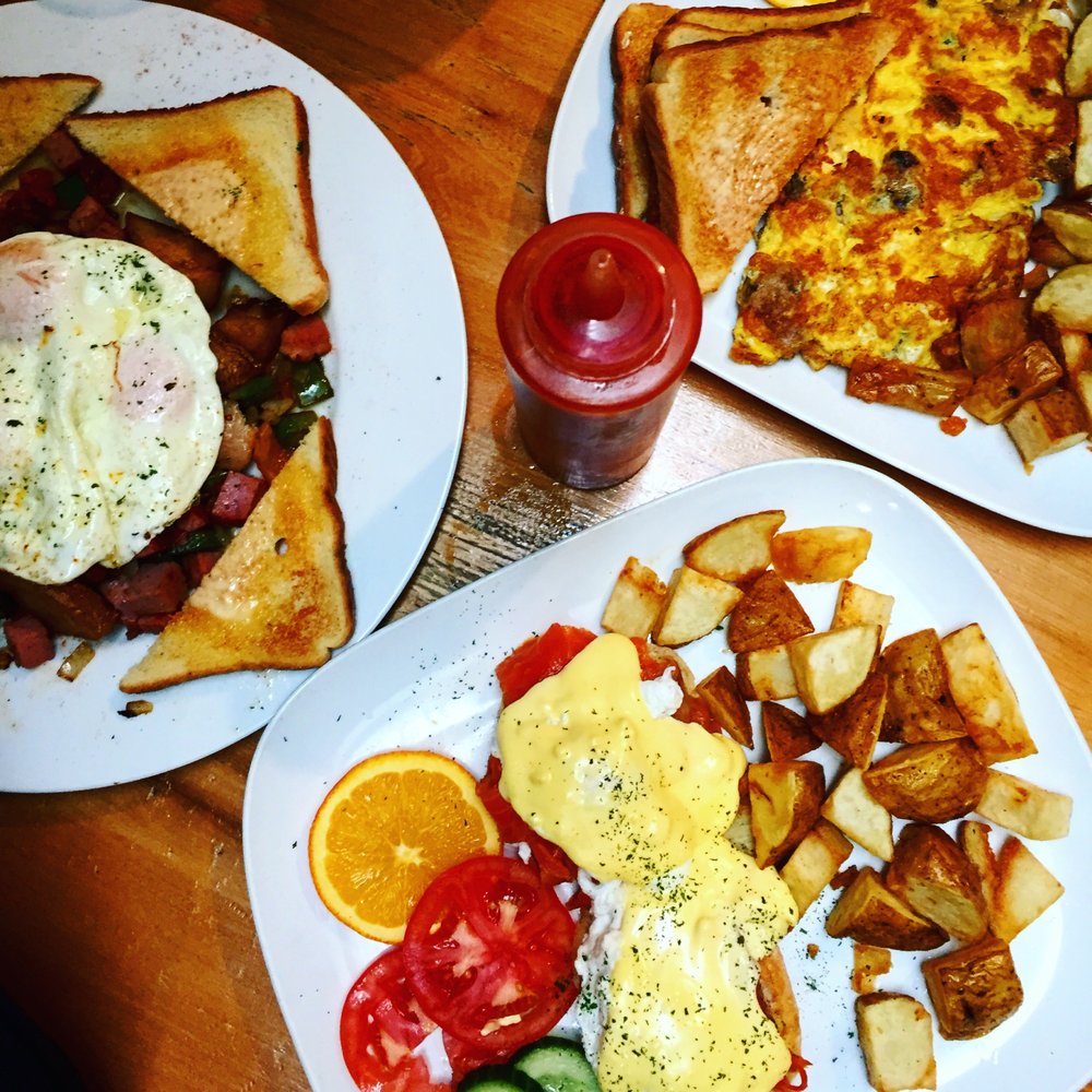 Frankie's - a taste of a true diner brunch - Breakfast & Brunch Near Me - Toronto, Ontario