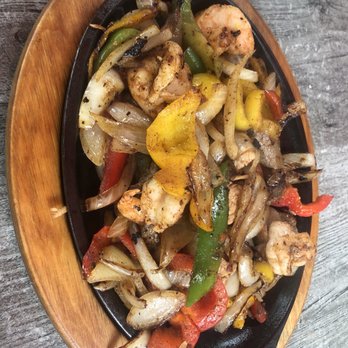 La Carreta - Mandeville - Mexican Near Me - Mandeville, Louisiana