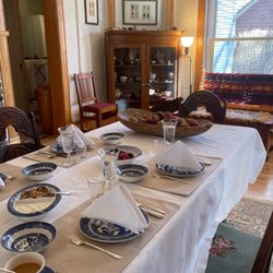 Gable House Bed and Breakfast - Breakfast :)