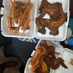 Nine Dragons - "Chicken wings with French fries"