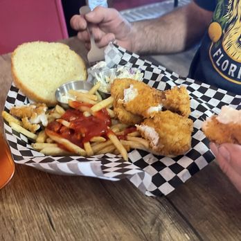Fishtails Cafe - Fish and chips are delicious! - Seafood Near Me - South Beach, Oregon Fishtails Cafe - Fish and chips are delicious! - Seafood Near Me - South Beach, Oregon