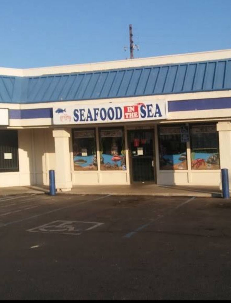 FRESNO SEAFOOD Updated September 2024 49 Photos & 55 Reviews 2327